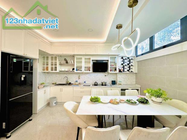 NHÀ 4 TẦNG PHAN HUY ÍCH - FULL NT OTO NGỦ NHÀ - 77m2 (4.5×17) - 9.3 TỶ - 2