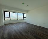 Căn góc tầng cao 3PN đều có view mảng xanh. Ascent Lakeside