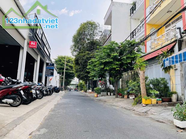 Bán nhà 2/ Lê Đức Thọ, P.7, Gò Vấp: 5 x 18, giá 13,5 tỷ.