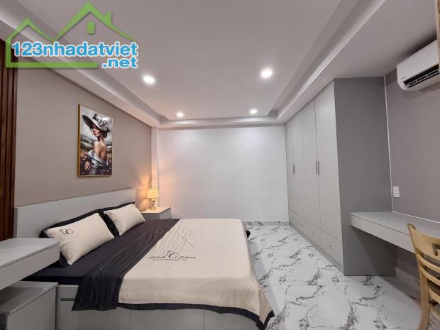 NHÀ HXH NGUYỄN VĂN KHỐI - 48m2 5 TẦNG 6 PN - 7.4 TỶ - 2