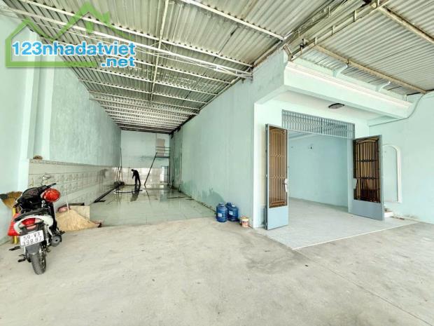 HÀNG HIẾM GIỮA LÒNG QUẬN 12 – NHÀ 1 LẦU NGANG KHỦNG 10M – CHỈ 11,89 TỶ