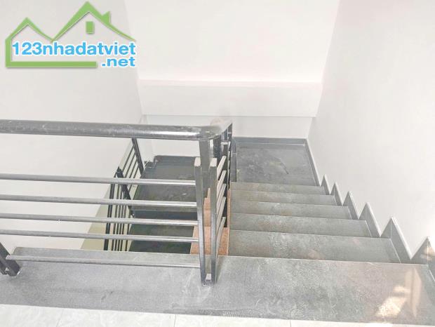 Bán nhà 1 lầu (4x12m) gần mặt tiền đường Dương Bá Trạc P.1 Quận 8 - 2