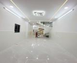 NGAY CHỢ BÌNH TRỊ ĐÔNG, 30m2, HẺM XE HƠI 5m THÔNG THOÁNG [57]