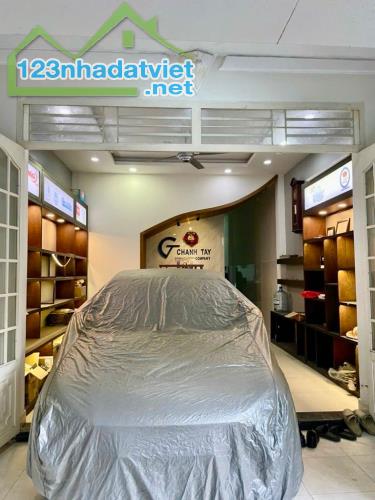 NHÀ 3 TẦNG NGAY EMART - PHAN HUY ÍCH - 85M2 - 4.5*19 - HẺM XE HƠI TRÁNH  - GIÁ 11TỶ - 1
