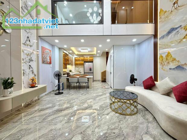 NHÀ MỚI 5 TẦNG LÝ THƯỜNG KIỆT NGAY CHỢ GÒ VẤP - Ô TÔ TỚI NHÀ - 9.3 TỶ