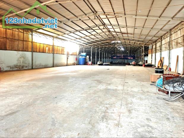 CHO THUÊ 3000m2 KHO, NHÀ XƯỞNG GẦN KCN AMATA P.LONG BÌNH, BIÊN HÒA, ĐỒNG NAI ĐƯỜNG XE CONT