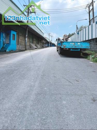 CHO THUÊ 3000m2 KHO, NHÀ XƯỞNG GẦN KCN AMATA P.LONG BÌNH, BIÊN HÒA, ĐỒNG NAI ĐƯỜNG XE CONT - 3