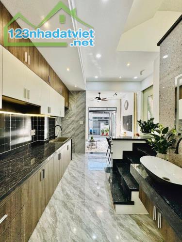 BÁN NHÀ 4 TẦNG KDC 385 TĂNG NHƠN PHÚ - ĐƯỜNG Ô TÔ CHỈ NHĨNH 6 TỶ - 1