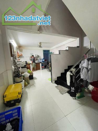 MẶT TIỀN KINH DOANH SÁT VÕ VĂN KIỆT 80M2 NHIK 7 TỶ - 2