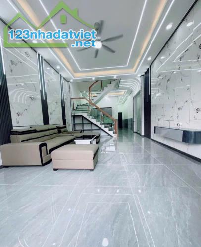 SỐC! CHỈ CÒN 1 CĂN NHÀ PHỐ 3 TẦNG KỀ SÁT ĐH VIỆT ĐỨC – KINH DOANH HOẶC Ở ĐỀU PHÙ HỢP - 3