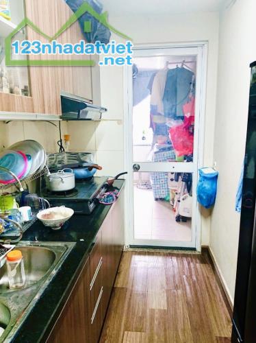 Bán Căn Hộ chung cư Quận Tân Phú - 60m2 - Chất Lượng Pháp - Sát Đầm Sen - Sổ Hồng Riêng - 3