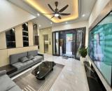 CỰC RẺ! BÁN GẤP NHÀ NGUYỄN VĂN CỪ  64M x 5T, MT 8M, THANG MÁY,FULL ĐỒ, ÔTÔ ĐỖ. GIÁ 11.9 TỶ