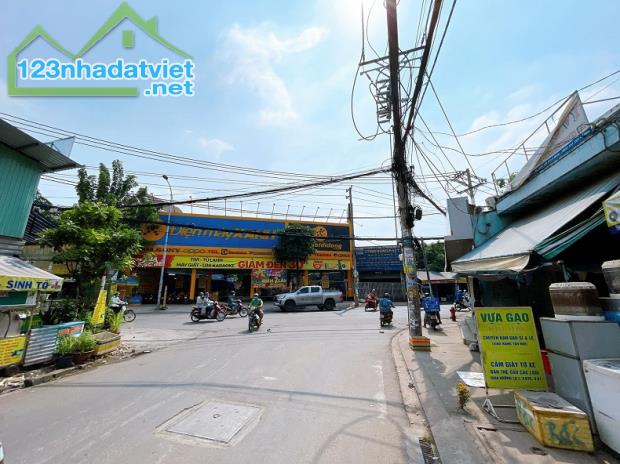 Bán nhà MT KD ngay sát  Hương lộ 2, Bình Trị Đông, Bình Tân, 1886m2, 3 tầng.ngang 16m - 5