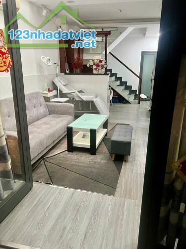 Bán Nhà Quận 3 - Hẻm Xe Hơi - Nguyễn Đình Chiểu - 34M - 3 PN  - Nhỉnh 8 Tỷ - 3