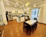 Cho thuê nhà Đặng Thai Mai-Tây hồ, 120m2, 4 tầng, 4 ngủ, full đồ, 38tr