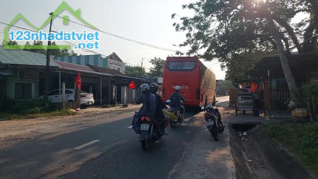 Cần bán lô đất khủng đường 40B đoạn dưới ga tàu điện Bắc Nam - 2