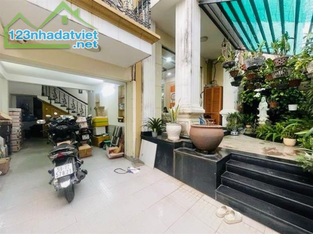 5 TẦNG X 90M2 VIP NHẤT THỦ ĐỨC CHỈ 9 TỶ - ĐỐI DIỆN METRO - 2