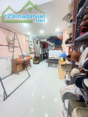NHÀ CAO TẦNG VƯỜN CHUỐI QUẬN 3 – LÕI BÀN CỜ – GIÁ 7.65 T.Ỷ - 3