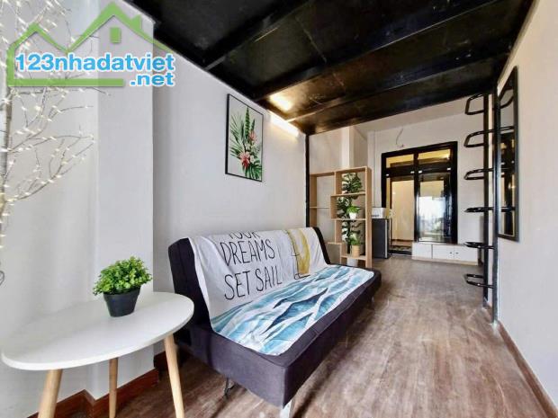 CHDV 20 PHÒNG NGAY ĐH CÔNG NGHIỆP - DÒNG TIỀN 90TR/THÁNG - 84m2 17 TỶ - 1