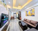 Bán chung cư Việt Hưng, 70m2, thang máy, full nội thất, nhỉnh 4 tỷ. LH 0911776685