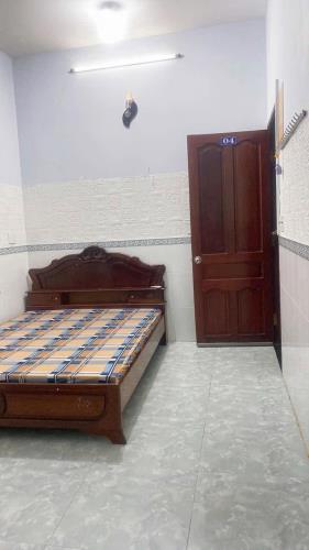 Bán nhà trọ, căn hộ dịch vụ Tân Phú, đường Dương Đức Hiền, 250m2, 4 tầng, 150 triệu/tháng - 1