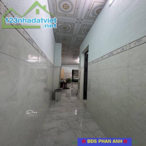 Sát mặt tiềnn Đỗ Xuân Hợp, nhà phố chỉ có 4 tỏi hơn | Hẻm thông thoáng - Lựa chọn cho ai t - 1