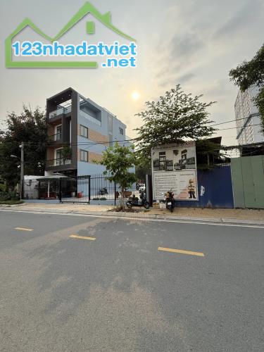 BÁN LÔ ĐẤT 180M2-GẦN AONE BÌNH TÂN- THÍCH HỢP CHO ANH CHỊ MUA XÂY DỰNG NHÀ Ở - 3