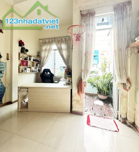 Nhà 5 tầng, Hẻm Xe Tải, Nguyễn Hồng Đào, Tân Bình, 110m2, chỉ 15.x tỷ TL - 2