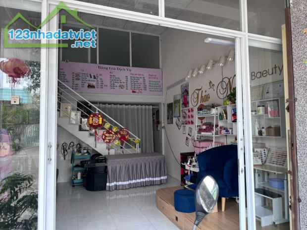 SANG TIỆM NAIL – GỘI ĐẦU DƯỠNG SINH MỸ PHƯỚC 2, BẾN CÁT