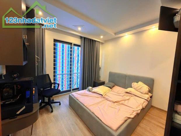 Bán Nhà Phố Lê Quý Đôn, ngõ thông, xây mới, lô góc, 45m2 x 6 Tầng, sổ vuông - Giá 11,9 Tỷ - 2