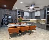 🏡 SIÊU PHẨM 3 TẦNG – NGUYỄN HUY TỰ – SÁT BIỂN NGUYỄN TẤT THÀNH 🌊 Chỉ vài bước ra biển –