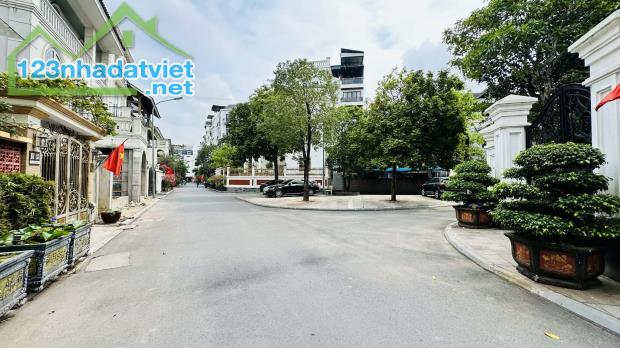 Liền kề Minh Tâm, 80m x 7 tầng, MT 5m, thiết kế hiện đại, an ninh tuyệt đối - 1