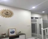 Nhà phố Chùa Quỳnh, Hai Bà Trưng, logoc, vài bước ra mặt phố, 40mx5t, 11.8 tỷ, 0985696268