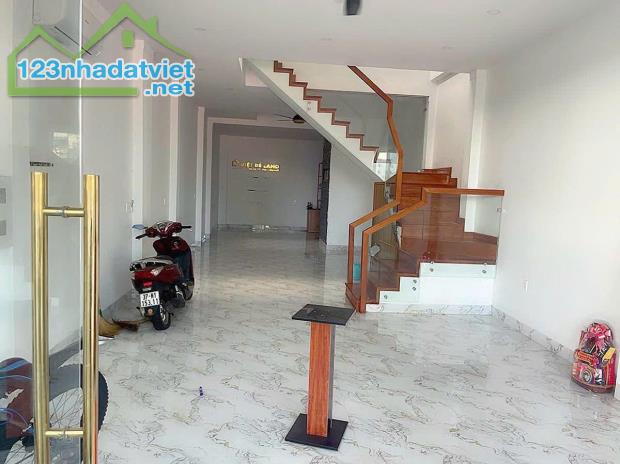 Nhà kiên cố mặt tiền Nguyễn Đình Chiểu trung tâm BMT kinh doanh gì cũng được - 1