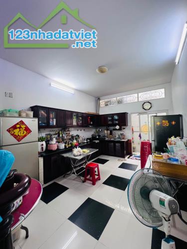 MẶT TIỀN KINH DOANH TÊN LỬA CẠNH AEON - 80M2 (4 X 20) - 4 TẦNG - CHỈ 11.3 TỶ - 2
