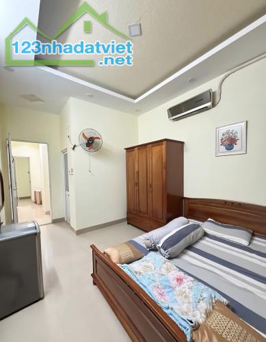 Bán nhà Dương Bá Trạc P.2 Q.8. Diện tích 76m2. Cách mặt t.i.ề.n đường khoảng 100m. - 3