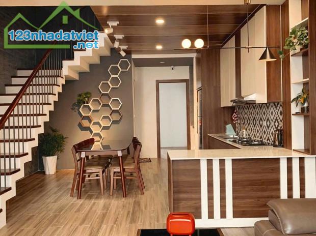 HOMESTAY ĐẸP KINH DOANH ỔN ĐỊNH – P9, ĐÀ LẠT