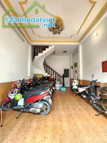 CHDV Tân Sơn Nhì Tân Phú dòng tiền 30tr/th 50m2, 4Tầng 7 phòng Nhỉnh 6 tỷ