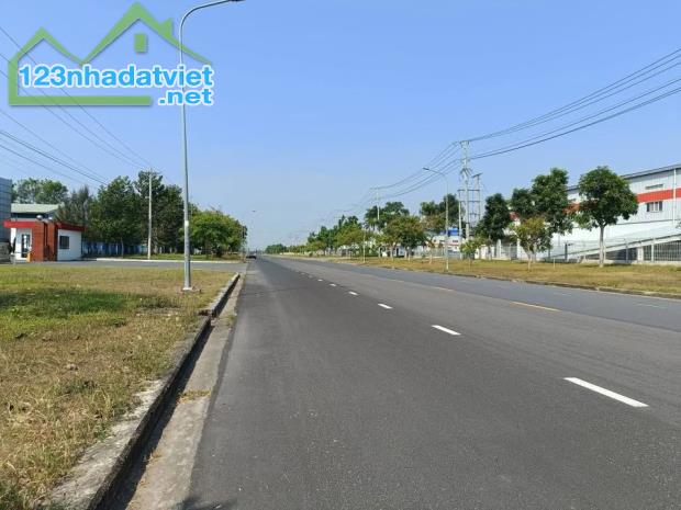 Cần cho thuê 5400m2 mới xây dựng trong KCN Thuận Thành Bắc Ninh đầy đủ PCCC, giấy tờ đầy đ - 2