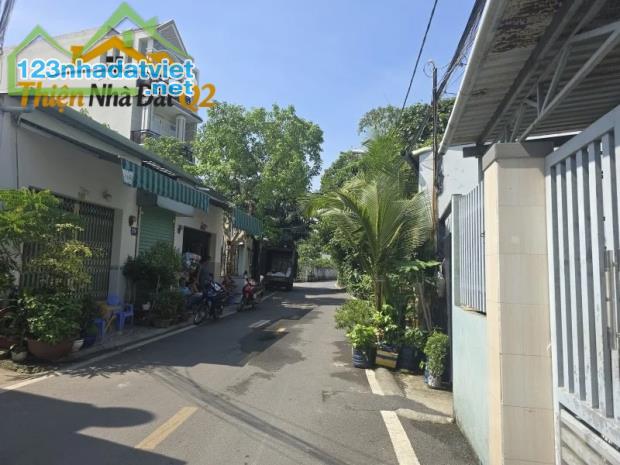 BÁN ĐẤT TẶNG NHÀ TRỌ 150M² NGANG 12M – GẦN BV LÊ VĂN THỊNH – CÓ DÒNG TIỀN - 1