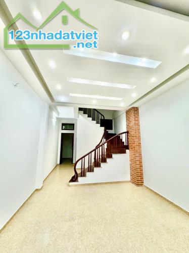 🔥 PHÂN LÔ Ô TÔ _ CÁN BỘ HOÀNG NGÂN – NHÀ ĐẸP – SÁT CÔNG VIÊN _ 66M2 _ VỈA HÈ KD - 3