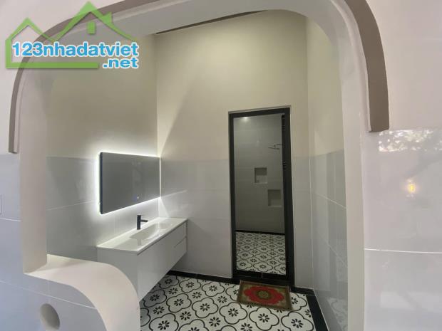Siêu phẩm nhà cấp 4, 242,4m2, SHR, Giá 1 tỷ 250, Xã Tân An Hội. - 1