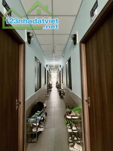 Bán căn hộ dịch vụ giảm 6 tỷ có dòng tiền 200 triệu/ 1 tháng Phạm Văn Chiêu – phường 8 Gò - 3