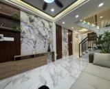Chỉ 3 tỷ 8 sở hữu nhà ngay Chợ Lớn, đường Võ Trường Toản Quận 5, SHR full nội thất