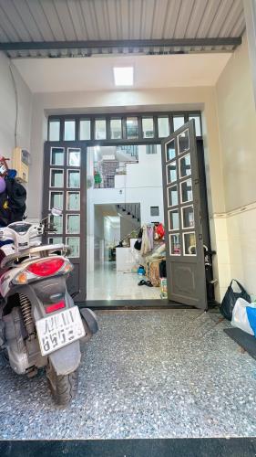 Bán Nhà ĐẸP 3 Tầng  đường Nguyễn Duy Quận 8, kdc Không qui hoạch - 1