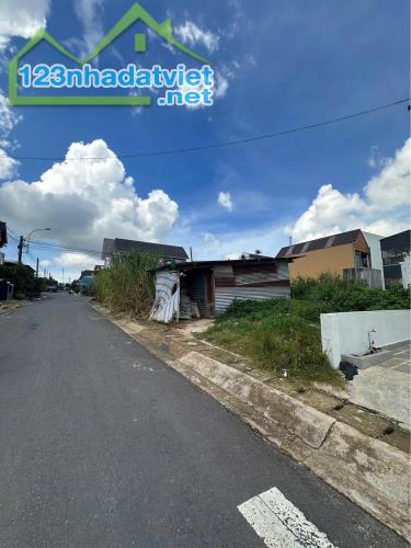 BÁN ĐẤT KHU LIÊN HIỆP THỂ THAO CHỈ 14,5 TỶ 2 MẶ TIỀN LUÔN Ạ