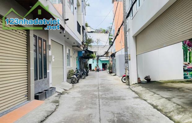Nhà đẹp 2 Tầng, Sổ NỞ HẬU RẤT ĐẸP  gần 5m, thành thái quận 10 - 4