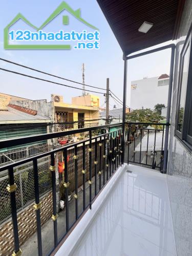 MẶT TIỀN ĐƯỜNG HXH SỐ 13A GIÁP LÊ THÚC HOẠCH 21M2 2 TẦNG SHR CHỈ 2.69 TỶ - 4