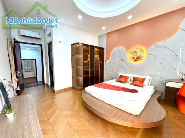 NHÀ 4 TẦNG HXH 10M PHAN HUY ÍCH - 68M² (4×17) - GẦN SÂN BAY - 9.8 TỶ - 3