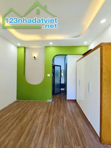 💥💥 NHÀ PHỐ 2 TẦNG 50 M² - VUÔNG A 4 - NGANG 4.2 M - 3 PHÒNG NGỦ 📝 HOÀN CÔNG ĐỦ - 4
